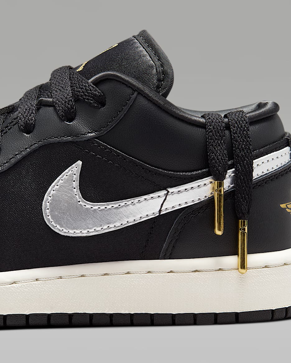 Air jordan 1 low black gold discount